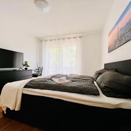 Apartment Idyllische Mit Balkon & Ausblick *