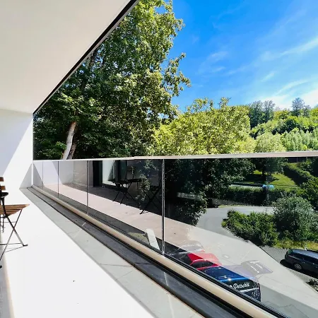 Appartement Idyllische Mit Balkon & Ausblick *