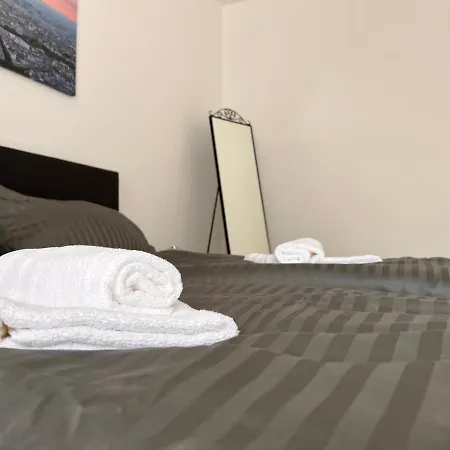 Idyllische Mit Balkon & Ausblick Apartament *