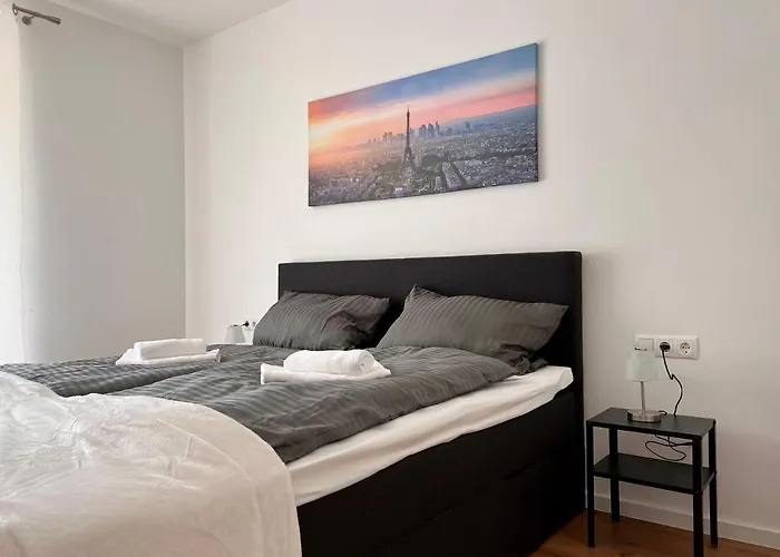 Idyllische Mit Balkon & Ausblick Apartamento